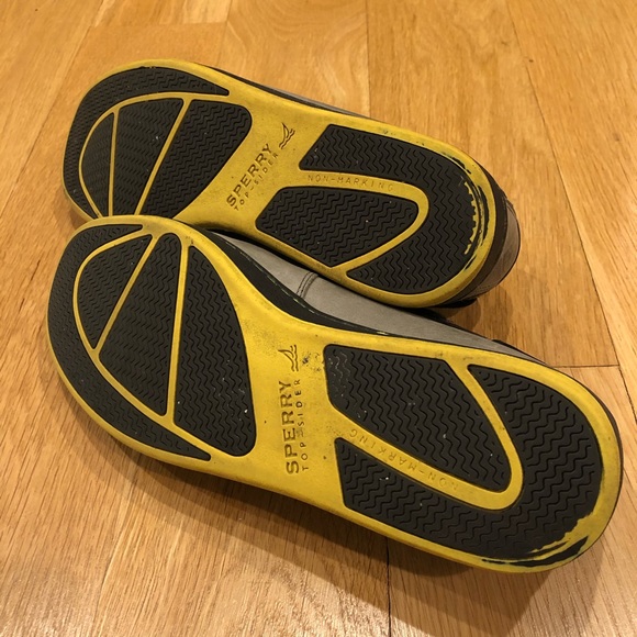 🔥SOLD🔥 Sperry top sider - Picture 3 of 3